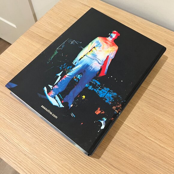 Louis Vuitton Virgin Abloh book (NEW) - Picture 8 of 9